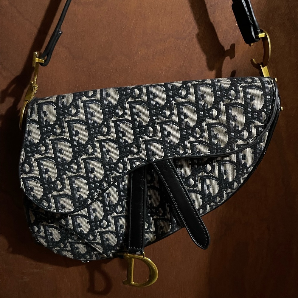 Dior Black and Cream Shoulder Bag with Iconic Saddle Design
